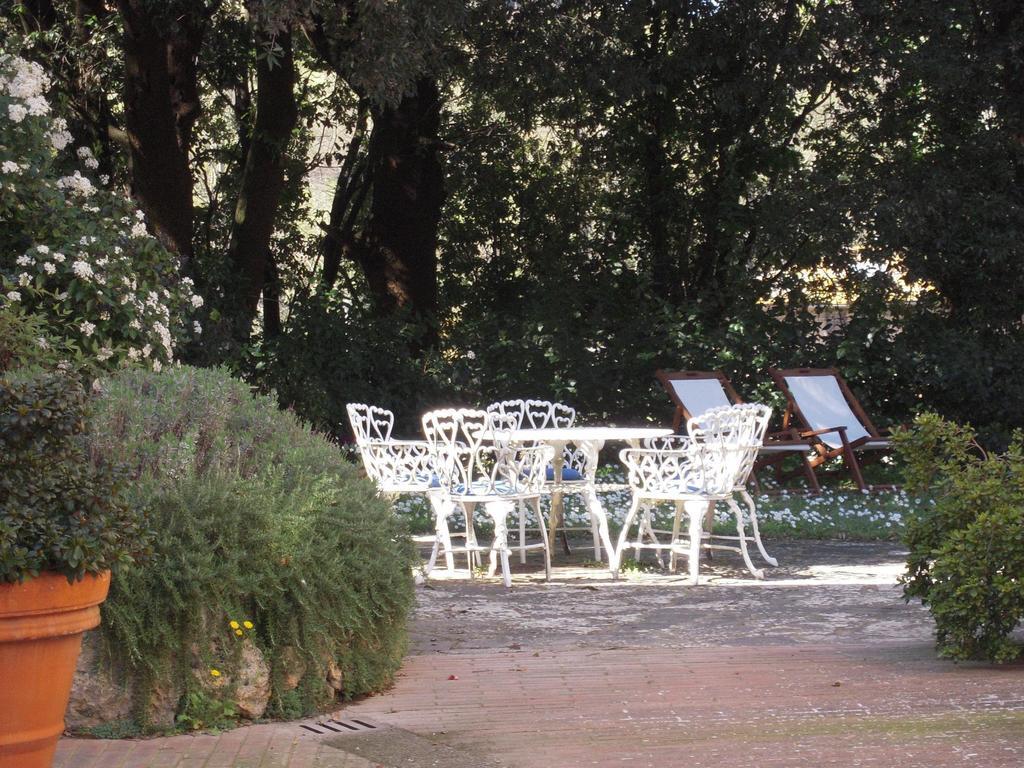 Villa Caprera Siena Exteriör bild